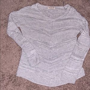 grey & white sweater